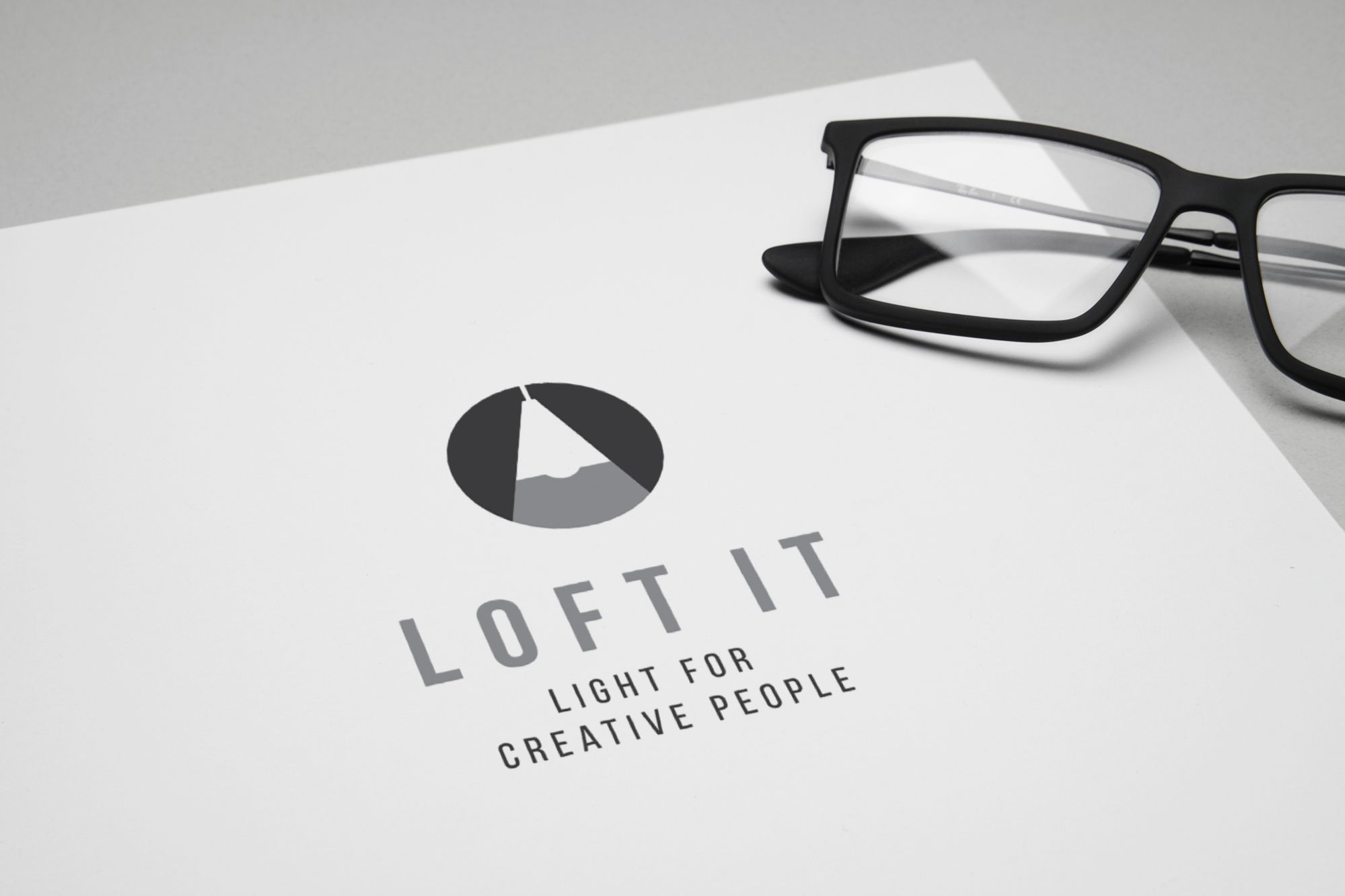 Логотип для Loft it - дизайнер U4po4mak