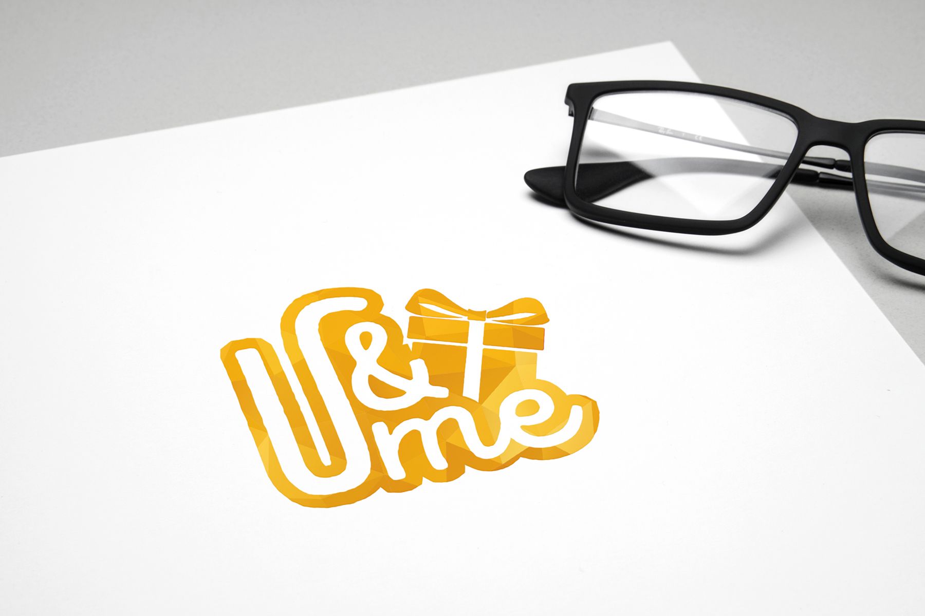 Логотип для U&Me UandMe Uandme.club - дизайнер Da4erry
