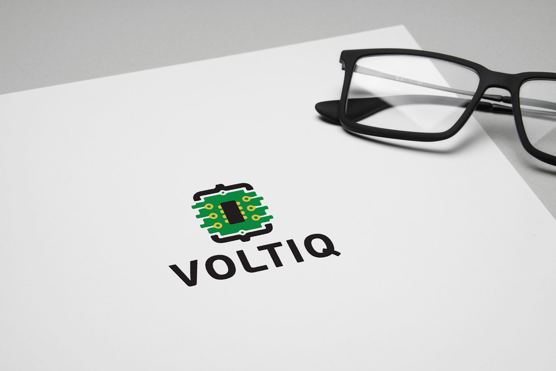 Логотип для Интернет-магазин Вольтик (VoltIQ.ru) - дизайнер Da4erry
