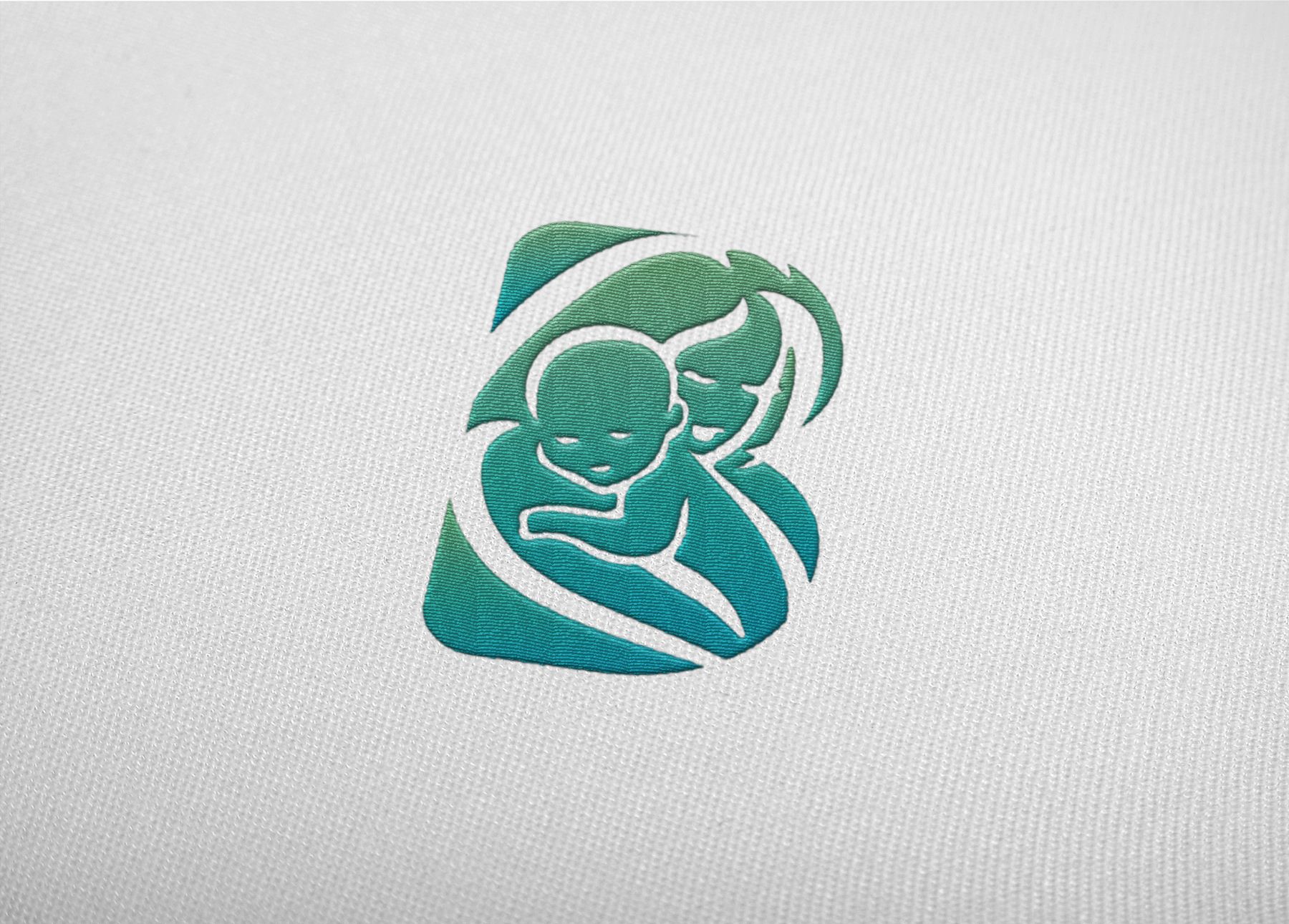 Логотип для производитель одежды для мам и детей - дизайнер Da4erry