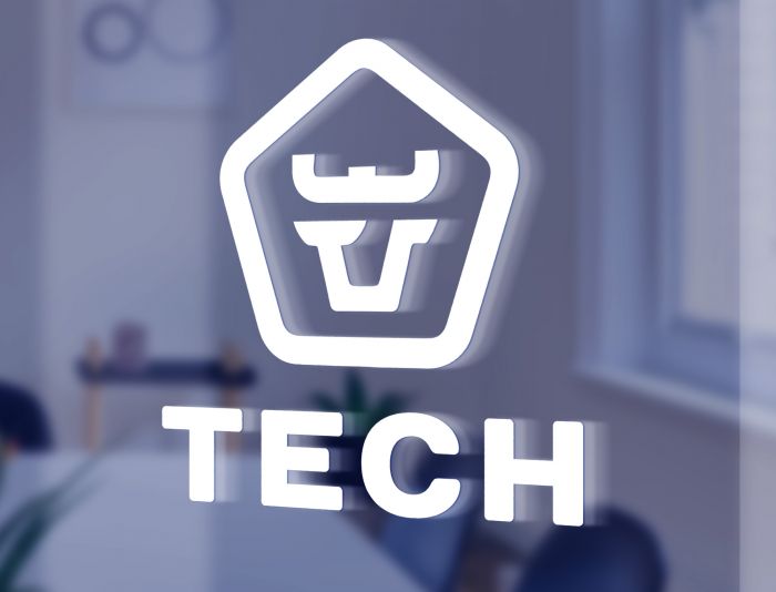 Логотип для TECH - дизайнер GreenRed